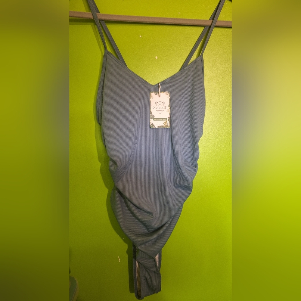 NWT Swimall Brand 1 Piece High Cut Adjustable Straps Size Small
